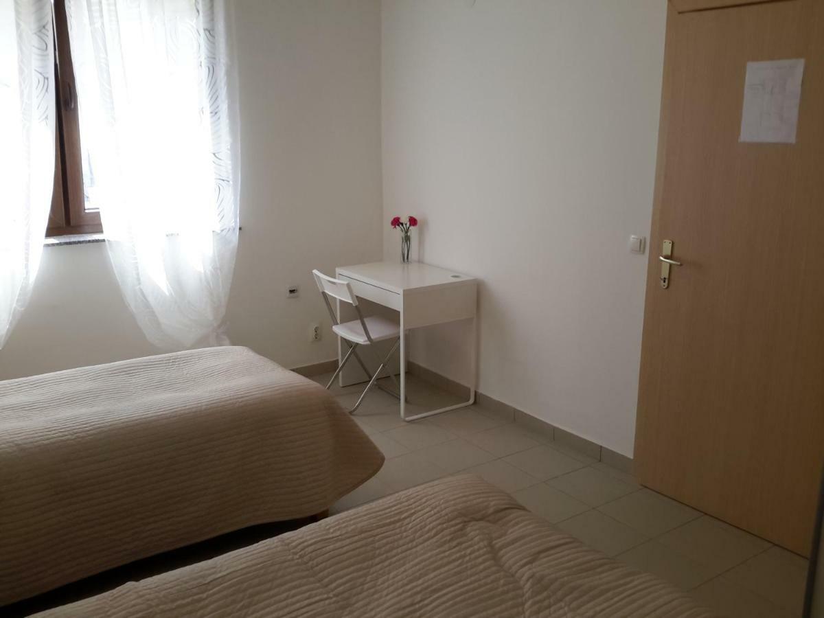 Albert Home Karlovac Exterior foto